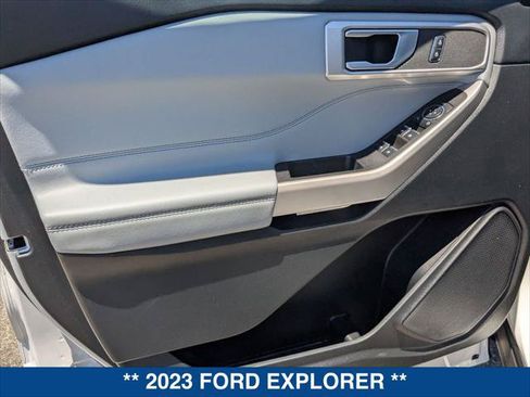 Certified 2023 Ford Explorer XLT w/ Equipment Group 202A AWD/4WD image 9