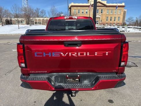 Used 2023 Chevrolet Colorado LT w/ LT Convenience Package III image 4