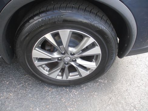 Used 2016 Nissan Murano S w/ Navigation Package AWD/4WD image 28