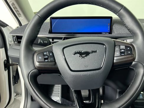 Used 2022 Ford Mustang Mach-E Premium AWD/4WD image 15