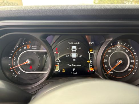 New 2026 Jeep Gladiator Willys image 16