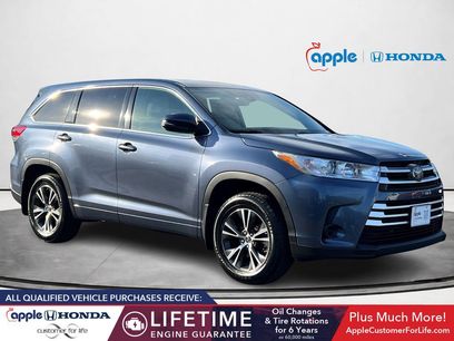 Used 2018 Toyota Highlander LE
