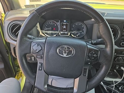 Certified 2022 Toyota Tacoma TRD Pro AWD/4WD image 8