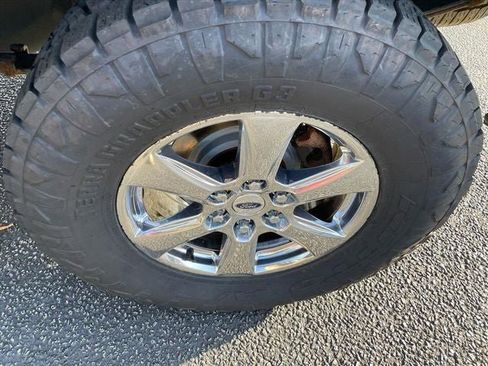 Used 2018 Ford F150 XLT w/ Equipment Group 302A Luxury image 30