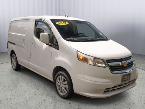 Used 2017 Chevrolet City Express LT w/ Technology Package FWD image 1