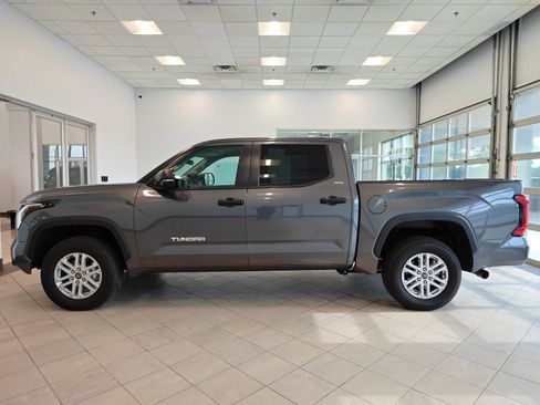 Used 2024 Toyota Tundra SR5 w/ SR5 Convenience Package AWD/4WD image 6