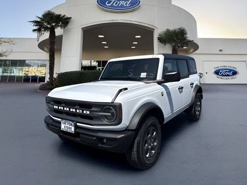 Certified 2024 Ford Bronco Big Bend AWD/4WD image 2