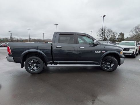 Used 2017 RAM 1500 Laramie w/ Convenience Group image 4