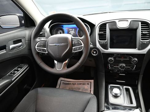 Used 2023 Chrysler 300 Touring w/ Sport Appearance Package RWD image 12