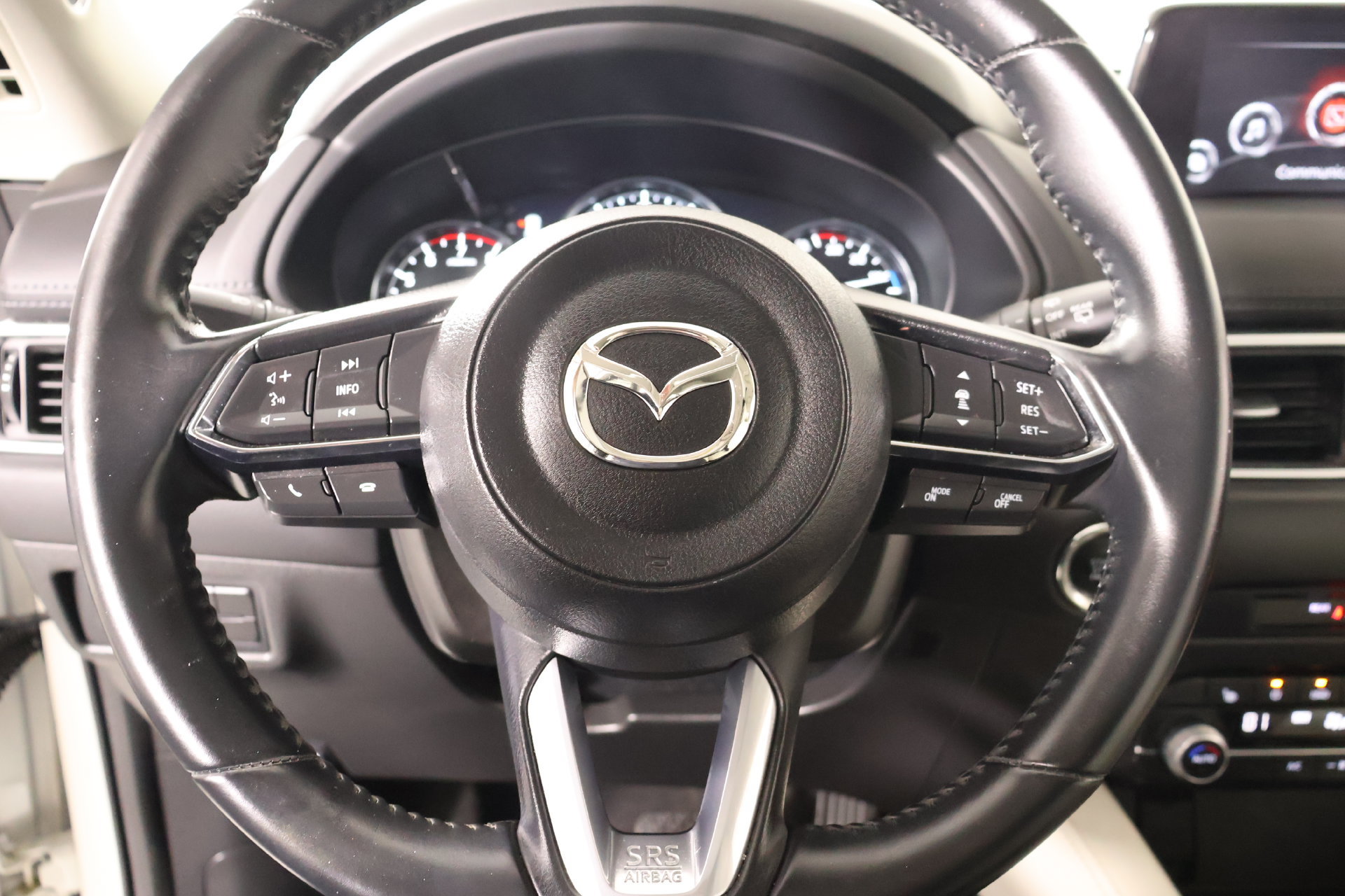 Used 2020 MAZDA CX-5 Grand Touring AWD/4WD image 3