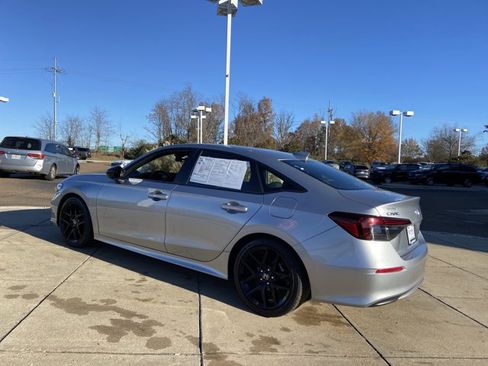 Used 2025 Honda Civic Sport image 7