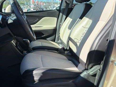 Used 2019 Buick Encore Preferred FWD image 18