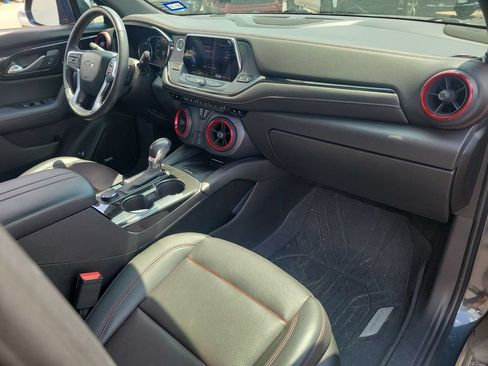 Used 2019 Chevrolet Blazer RS FWD image 30