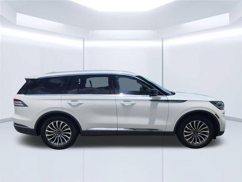 Used 2020 Lincoln Aviator Reserve w/ Equipment Group 201A AWD/4WD image 4