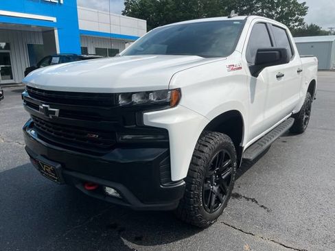 Used 2022 Chevrolet Silverado 1500 LT Trail Boss w/ Bed Protection Package AWD/4WD image 5