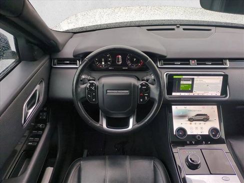 Used 2018 Land Rover Range Rover Velar S image 12