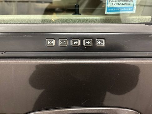 Used 2005 Ford Expedition Eddie Bauer image 8