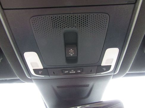 Used 2024 Honda CR-V Sport Touring image 27