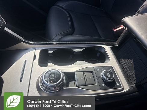Used 2021 Ford Explorer ST w/ Equipment Group 401A AWD/4WD image 11