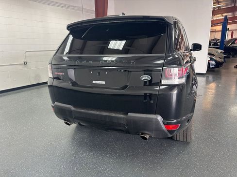 Used 2016 Land Rover Range Rover Sport HST image 4