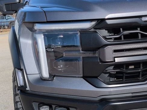 Used 2024 Ford F150 Raptor image 9