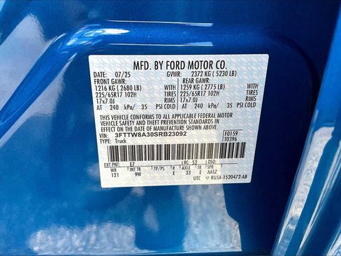 New 2025 Ford Maverick XL image 18