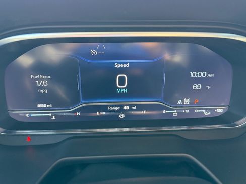 Used 2024 Chevrolet Tahoe LT image 9