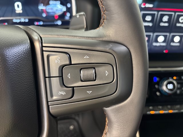 Used 2022 GMC Sierra 1500 AT4 w/ AT4 Premium Package AWD/4WD image 11