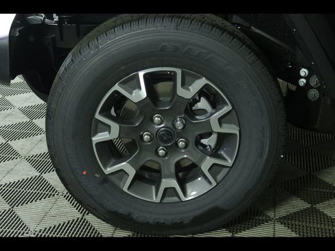 New 2026 Jeep Gladiator Sport AWD/4WD image 8