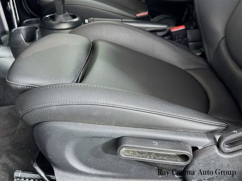 Certified 2024 MINI Cooper S FWD image 19