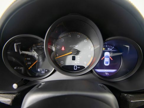 Certified 2023 Porsche 718 Cayman GT4 RWD image 24