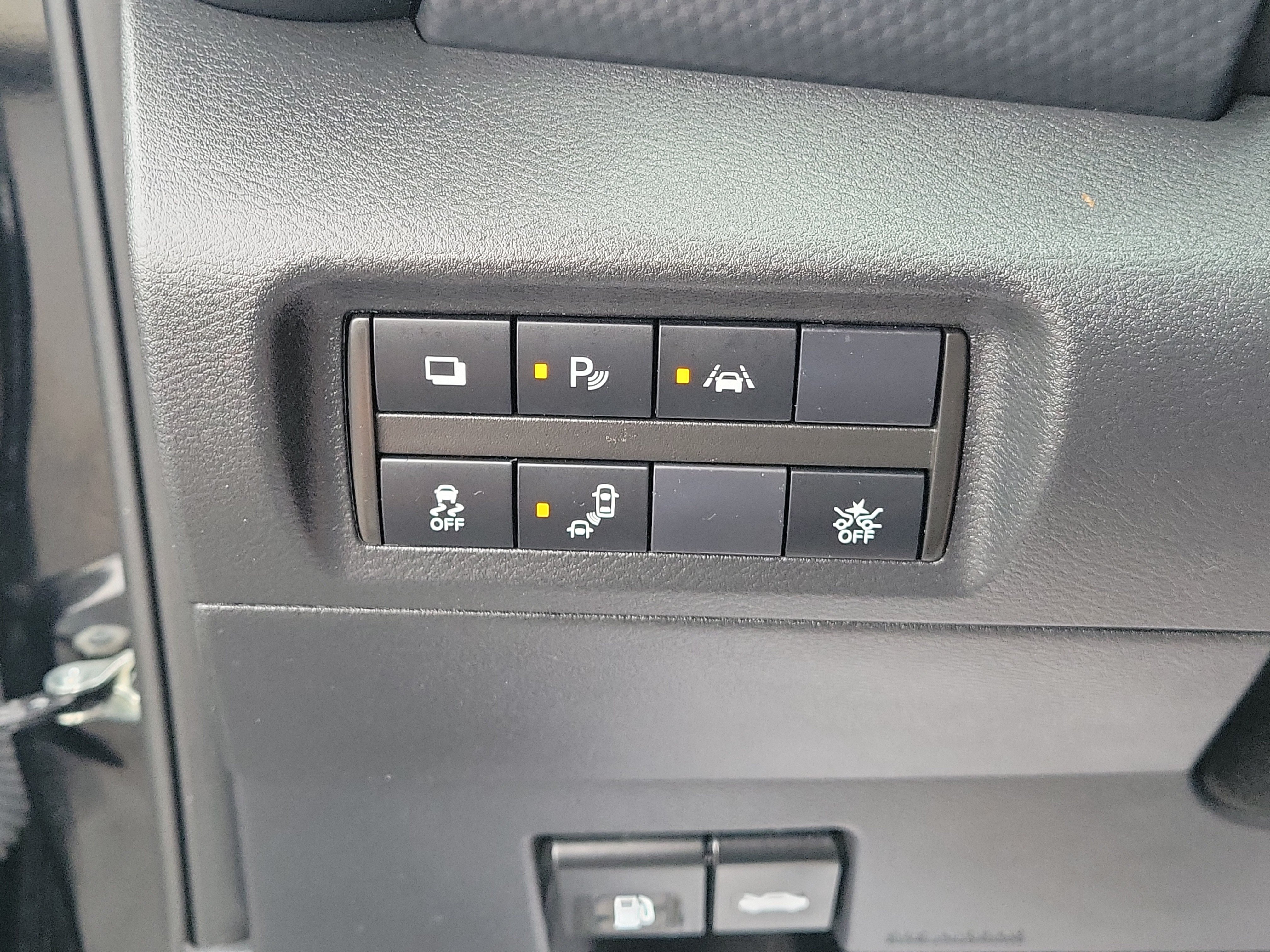 Used 2023 Nissan Kicks S FWD image 20