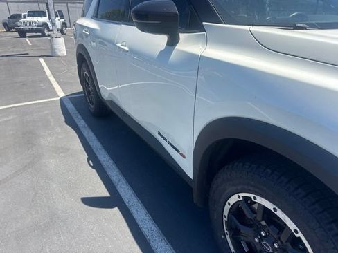 Certified 2024 Nissan Pathfinder Rock Creek AWD/4WD image 6