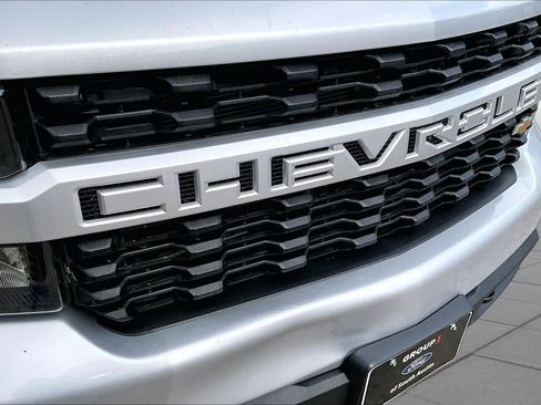 Used 2021 Chevrolet Silverado 1500 Custom RWD image 30