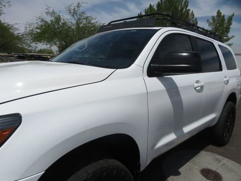 Used 2019 Toyota Sequoia TRD Sport AWD/4WD image 8