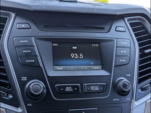 Used 2013 Hyundai Santa Fe Sport AWD/4WD image 9