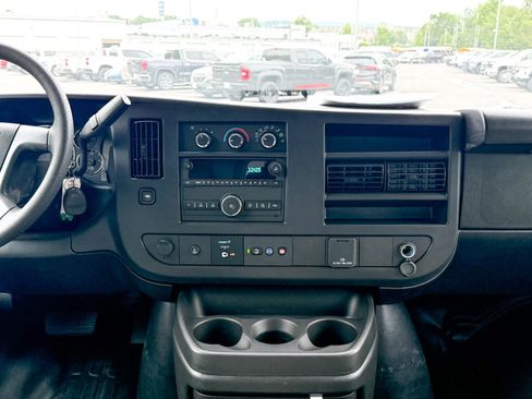 New 2025 Chevrolet Express 3500 w/ Power Convenience Package image 46