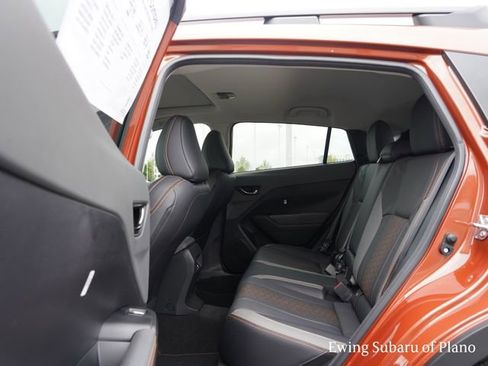 Certified 2025 Subaru Crosstrek 2.5i Limited w/ Crosstrek Mirror Package image 6