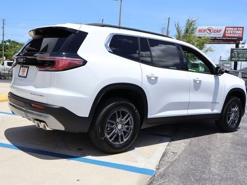 New 2026 GMC Acadia Elevation FWD image 9
