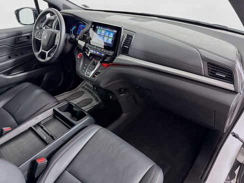 Certified 2023 Honda Odyssey Sport image 28