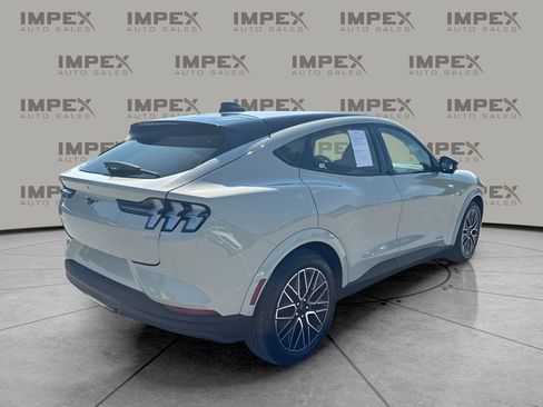 Used 2025 Ford Mustang Mach-E Premium AWD/4WD image 5