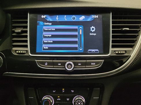 Used 2021 Buick Encore Preferred image 25