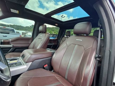 Used 2017 Ford F150 Platinum w/ Technology Package AWD/4WD image 12