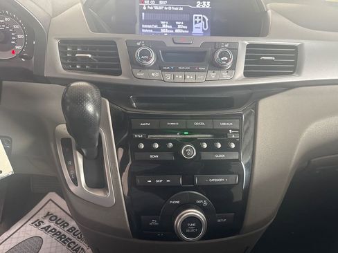 Used 2012 Honda Odyssey EX-L image 16