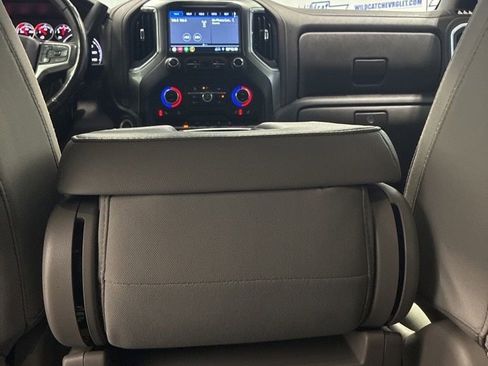Used 2022 Chevrolet Silverado 1500 LT w/ Z71 Off-Road Package AWD/4WD image 27