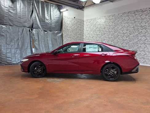 New 2026 Hyundai Elantra SEL Sport image 5