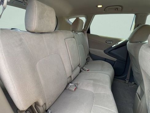 Used 2012 Nissan Murano S image 11