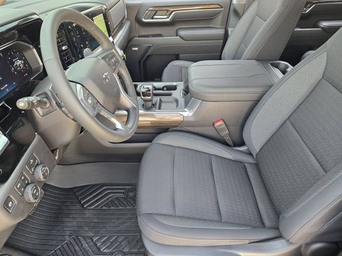 New 2026 Chevrolet Silverado 1500 LT Trail Boss w/ Convenience Package II AWD/4WD image 13