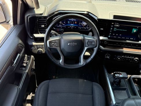 Used 2023 Chevrolet Silverado 1500 LT Trail Boss w/ Protection Package AWD/4WD image 17