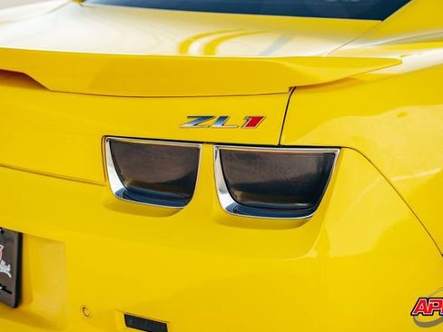 Used 2013 Chevrolet Camaro ZL1 image 33